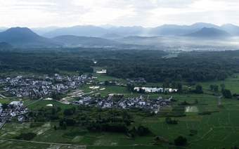 走进皖南古村落——石亭村