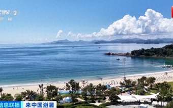 赴华机票销量暴涨,老外为何扎堆来中国“避暑”