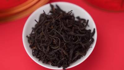打破季节偏见：让红茶成为夏日生活的温柔陪伴