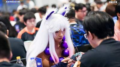 符文战场》全国公开赛北京站：娱乐性与互动性显著提升