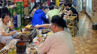 去淄博参与多元烧烤活动 这些门店选法让你吃出别样体验