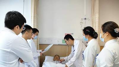 从顶尖院校到地方高校 临床医学专业位次跳水背后藏着这些考量与机遇