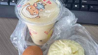 早餐店里的现磨豆浆，本质上是预制豆浆，店员爆料：早就不现做了