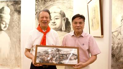 83岁艺术大家走进星执 这场世界文化遗产交流会现场 学子体验传统文化对话乐趣