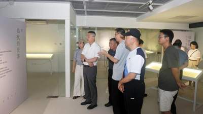 多元活动中感悟先贤力量 上海民盟陈伯吹诞辰120周年主题学习邀参与者共话传承