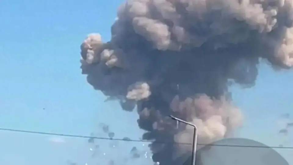 乌克兰精锐部队弹药库突发爆炸 多诱因交织背后安全监管成焦点 前线保障与盟友信任承压