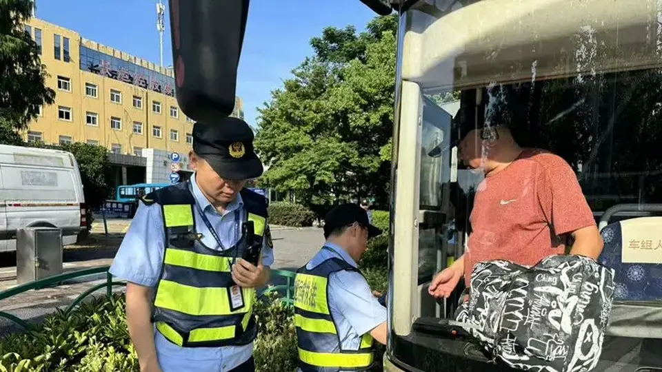 多部门协同发力,筑牢旅游出行安全防线!