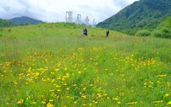 四川石棉:摄影基地百花开,避暑拍照两相宜!