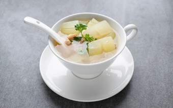 夏日别再只知道喝绿豆汤!4款家常食材茶饮,对症解暑护脾胃