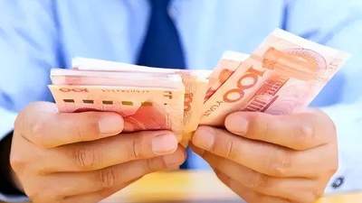 2026–2030年，现金会比房子、股票更值钱！普通人一定要拼命存钱
