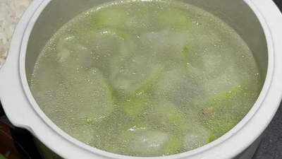 入伏后这3种菜正当季，润肺排毒杀菌，再贵也要吃