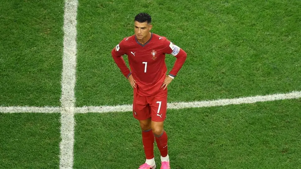 C罗点赞西媒怒批FIFA腐败视频