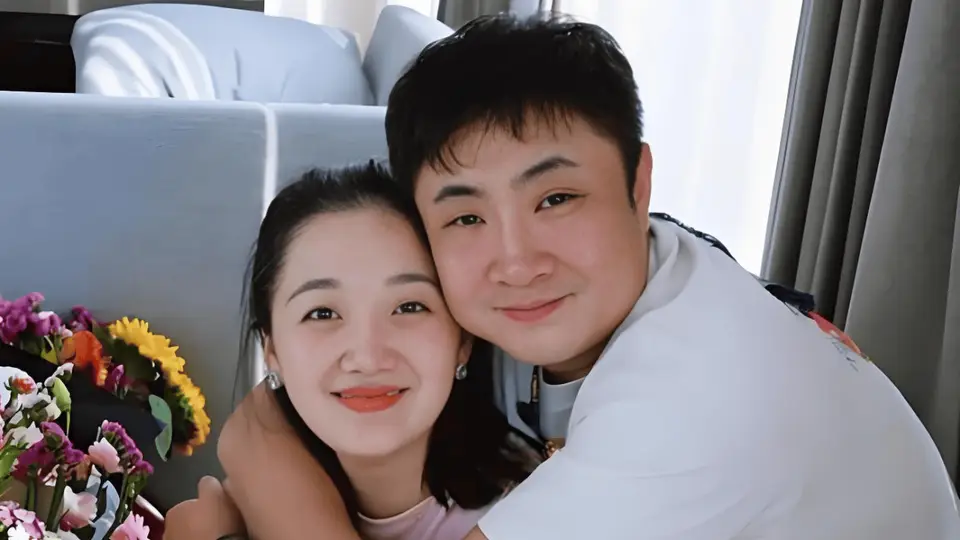 乔杉携一家五口同框亮相 宠妻带娃全程在线尽显多元家庭温馨活动