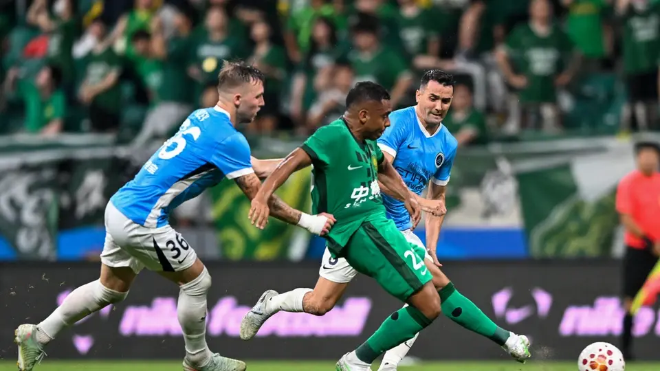 国安4-0大胜新鹏城!达万斩两球张玉宁送关键传射 赛场精彩攻防燃爆全场