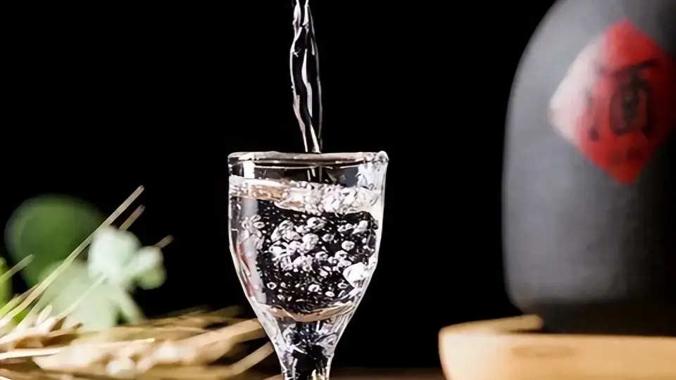 中国白酒终局:黄金时代结束后,为何只有一种酒能笑到最后