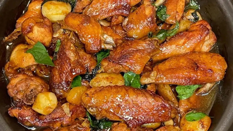来参与这场吃肉学问大比拼！中老年人最爱吃的食材榜单出炉，鸡肉排倒数牛肉仅第三，第一名居然藏在这道菜里！