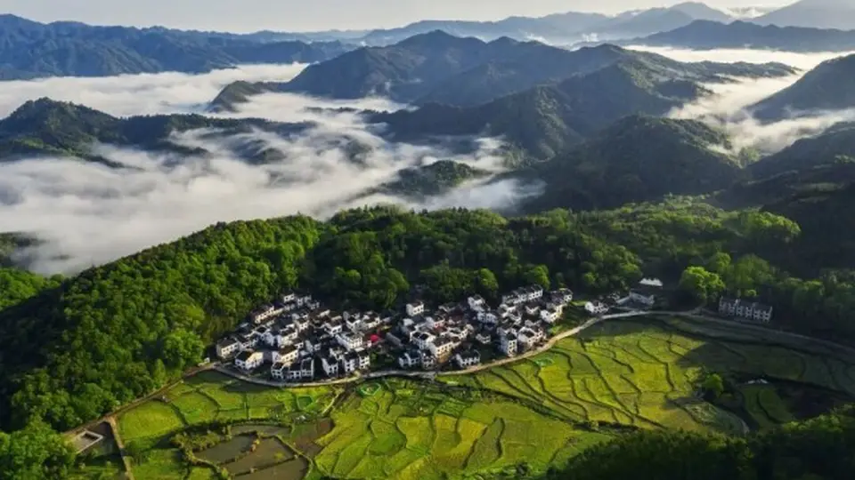 来景德镇参与制瓷探秘！解锁600年御窑遗址与全球瓷韵之旅