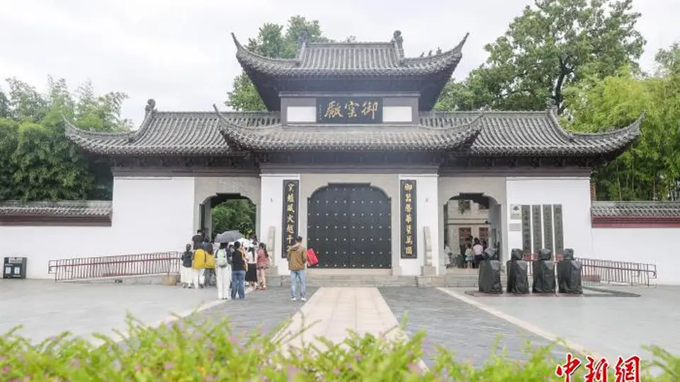 逛景德镇古城，解锁瓷业遗存里的世界级手工瓷业密码