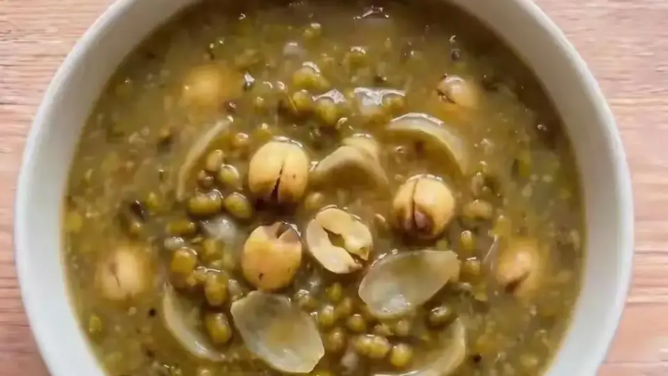 明天大暑，记得滋阴，早餐牛奶豆浆可替换为此，坚持饮用，清内热养虚