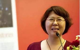 拔出萝卜带出泥？贾浅浅落槌后，莫言女儿管笑笑深陷抄袭质疑