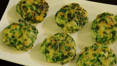 临高“翡翠玉饼”——那一口巷头油锅边难以忘怀的鲜美