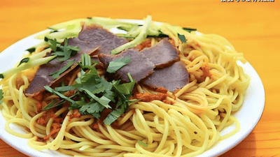 酒泉美食三绝：一口下去，暖透了酒泉游子漂泊的岁岁年年！