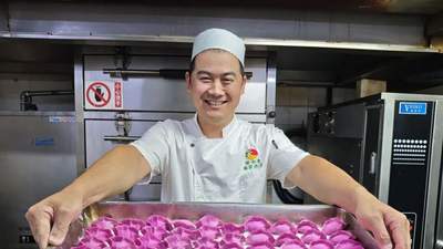 荷叶水和面，老字号手工莲藕水饺头伏上市