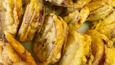 在家也能做出不吸油的酥脆炸茄盒 老师傅调糊秘方附参与式炸制技巧