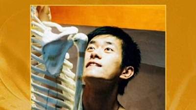易烊千玺斩获百花奖最佳男主角！以刘春和，见证演员之路沉淀