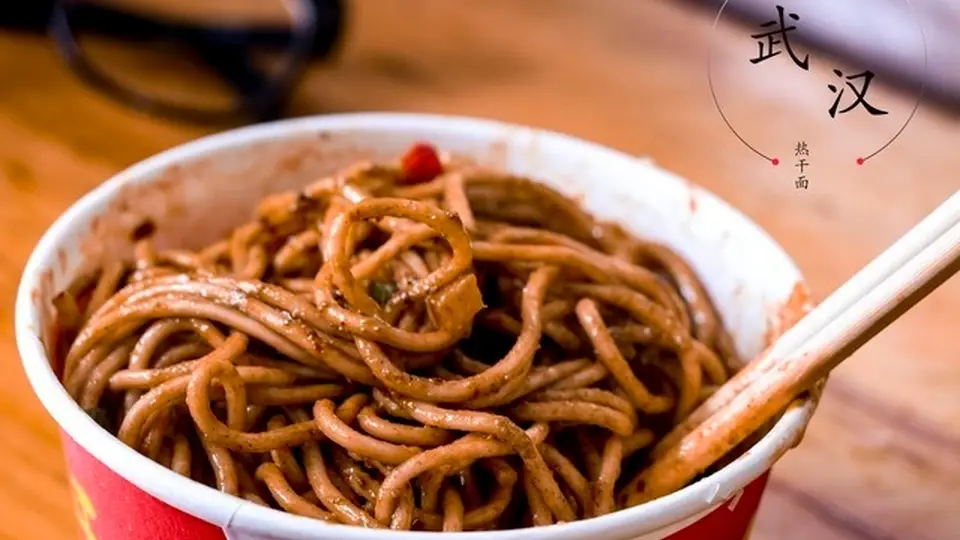 文食肆热干面，这碗热干面到底多讲究？