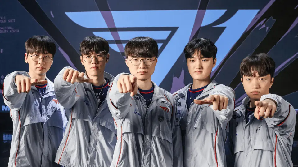T1爆冷被G2淘汰,faker起身狠掐自己脖子,原来这不是梦