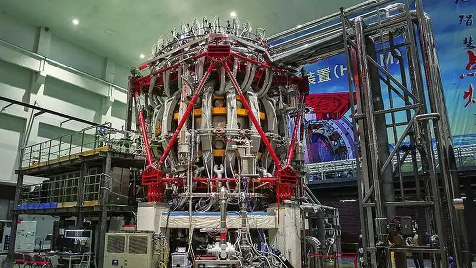 中国“人造太阳”关键部件国产化突破，西方封锁失效