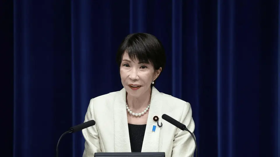 东海空域现异动 日本3架军机闯入引关注,民众与舆论紧盯高市政府对抗动向