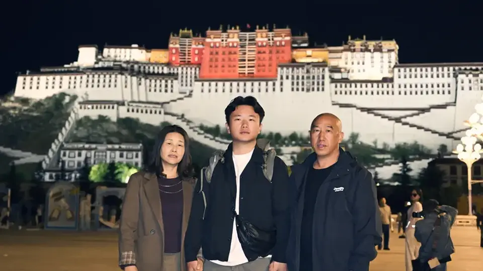 广州出租车司机带父母7天3000公里赴拉萨 司机最新回应