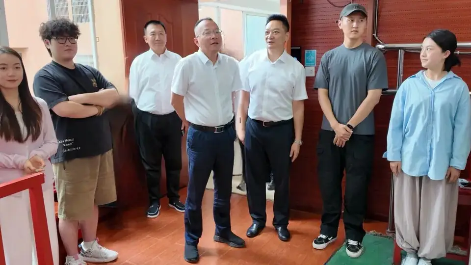 7月29日陈杰到云南省京剧院调研 共商京剧传承与文旅融合新思路