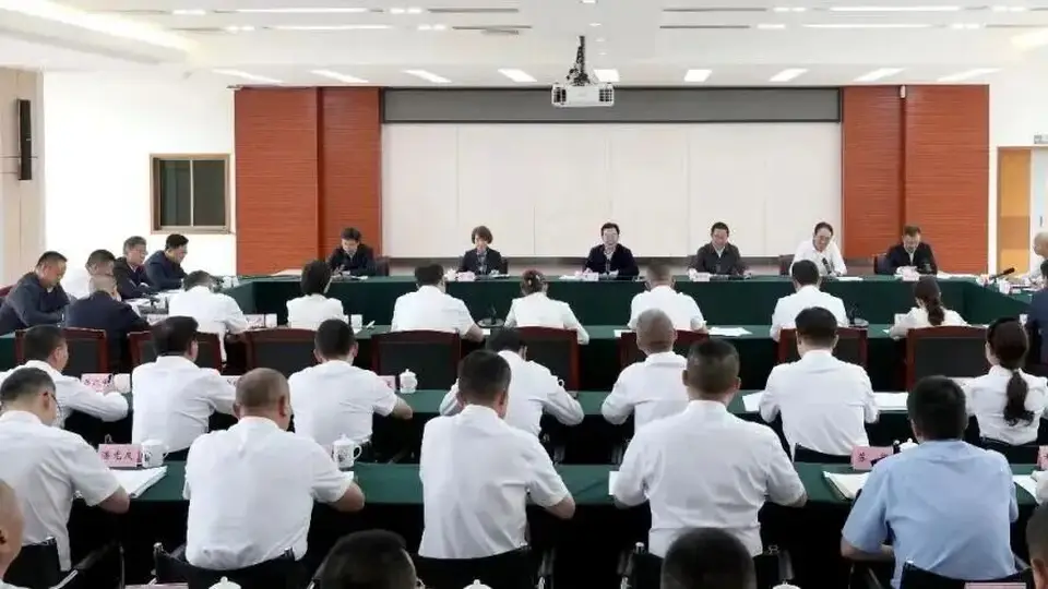 大理扎染丽江东巴纸坊可亲手做 云南多元旅游活动吸客年均超23万 2025拉动消费12.5亿元
