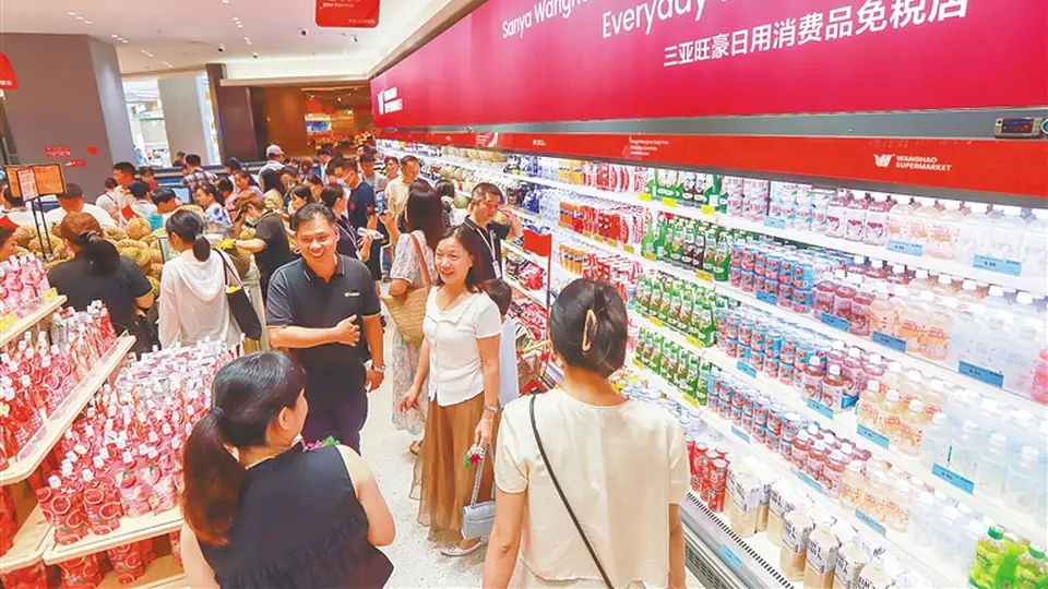 境外航线扩容添动力 海南入境游带动多元活动游客体验升级