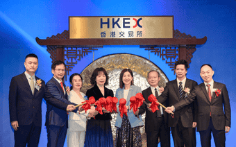 富士康打工妹拿下中国女首富,身家855亿