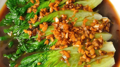 蚝油生菜：脆嫩回甘，粤菜里最清爽的百搭神菜