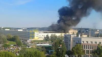 导弹轰炸时正在上班,基洛夫兵工厂伤亡惨重!俄罗斯博主们恐惧乌军新司令