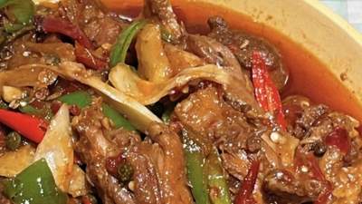 啤酒鸭｜一锅炖到汤汁都想拌饭！