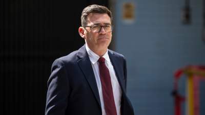 十年七相，伯纳姆能否治好“英国病”？| 京酿馆