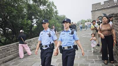 暑期客流高位运行，延庆警方全方位护航八达岭长城