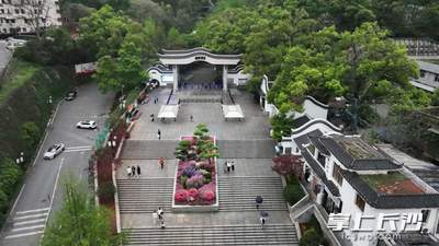 岳麓山东门迎改造,9月底全新亮相