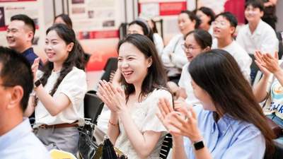 Z世代辩坛过招！温州这场宣讲活动让观众跟着思想碰撞找答案