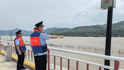 7月30日雨歇时 延吉分局邀你共护图们江航道旅游季安全巡查实况