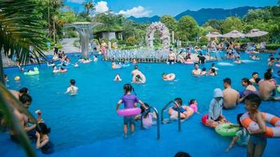 贵州仁怀亲子暑期嗨玩攻略 温泉泡泡大战科技馆实验嗨不停