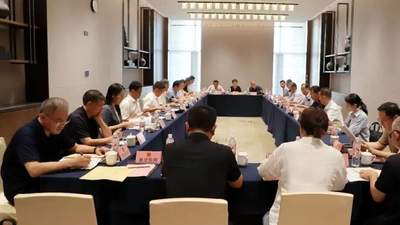 8月6日我县迎来市人大立法调研 千晨研学基地与博物馆成实地走访热点 多群体建言助力旅游条例落地