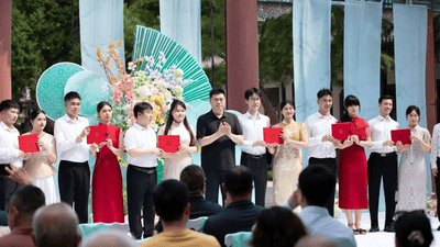 保定莲池区：千年古园见证中式婚礼 移风易俗倡新风