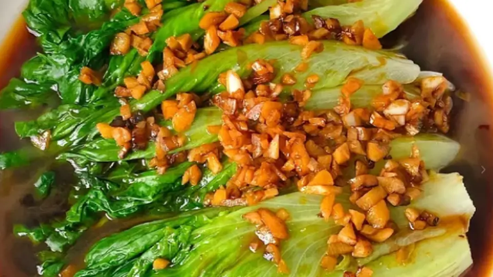 蚝油生菜：脆嫩回甘，粤菜里最清爽的百搭神菜